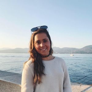 Meet your Posher, Emily